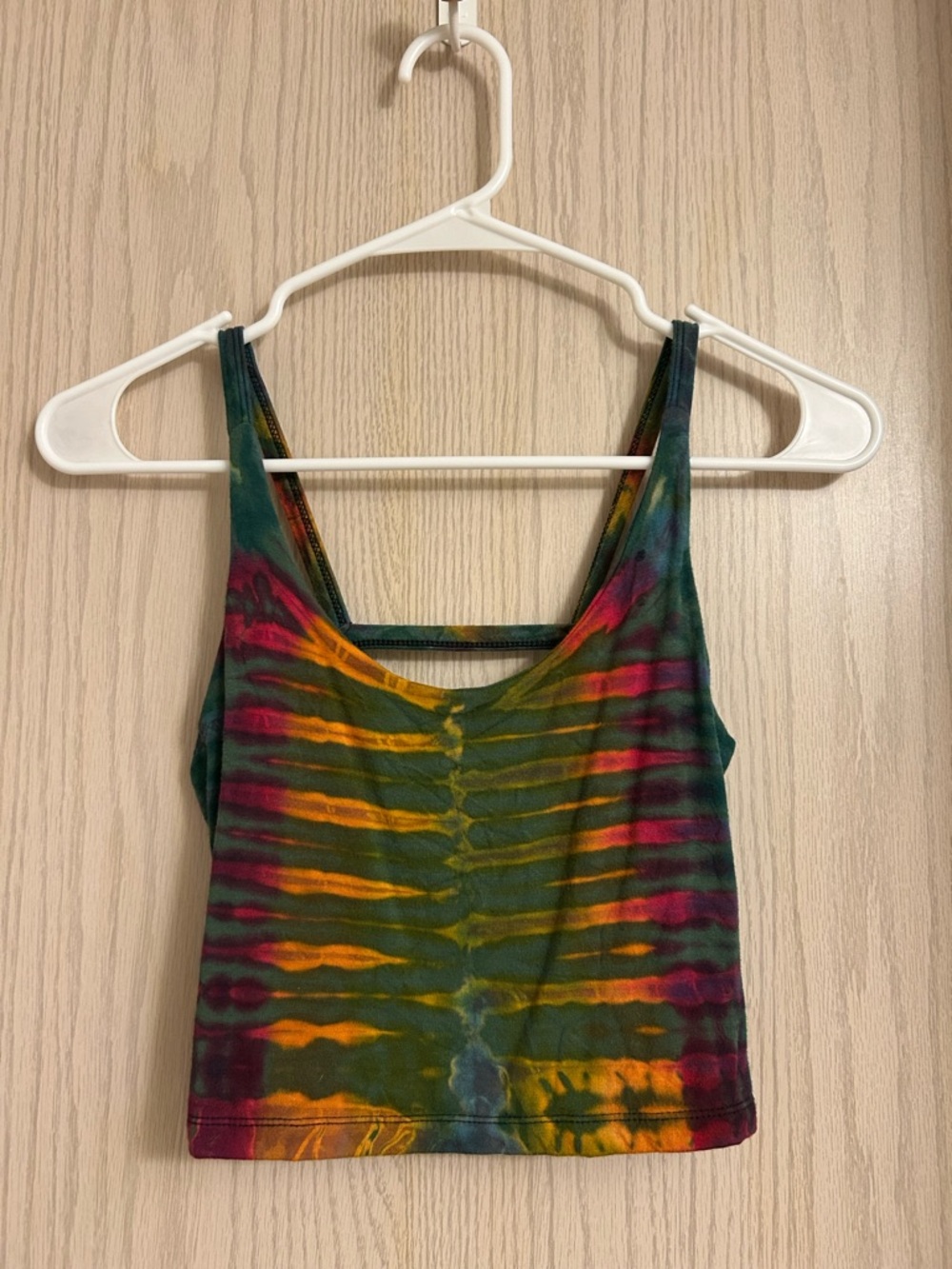 Tie-Dye Scoop Neck Crop Tank Top - Green/Multi